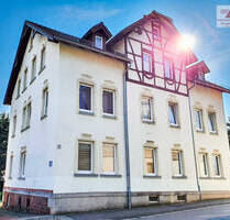 charmante 2-Raum Wohnung in Rödlitz - 1 Monat kaltmietfrei! - Lichtenstein/Sachsen / Rödlitz