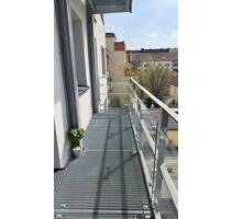 Johannis ! Moderne, helle u. voll möblierte 2-ZW mit 50 m², Balkon, EBK, 3.OG mit Aufzug - Nürnberg Sandberg