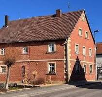Romantisches Einfamilienhaus mit Nebengebäude - kurzfristig beziehbar - Dietersheim Umgebung Dottenheim