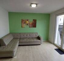 Geräumiges, helles 4,5 Zimmer RMH, teilmöbliert, Balkon, Garten, Terasse, EBK in Nähe der Havel - Berlin Wilhelmstadt