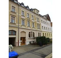Modernisierungswürdiges Mehrfamilienhaus in bevorzugter ruhiger Stadtlage - Plauen Westend