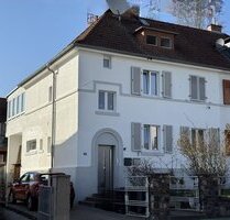 Schierstein Modernes Zweifamilienhaus mit Garten und Outdoor-Pool - Wiesbaden