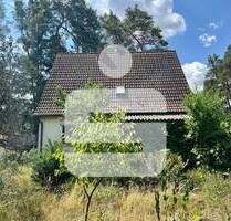 Interessante Immobilie mit mehreren Möglichkeiten...EFH mit großem Grund in ER-Dechsendorf - Erlangen