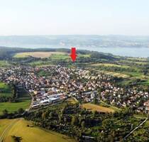 Am Dorfrand, idyllisch im Grünen: Großzügige 4-Zimmerwohnung mit großem Balkon in Konstanz-Dettingen I 95-145m2