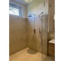 NEUBAU GERÄUMIGE BARRIEREFREIE-BEHINDERTENGERECHTE 2 ZIMMER-WOHNUNG IM EG- MIT RAMPE-NEUE EBK - Schweinfurt Schweinfurt - Süd