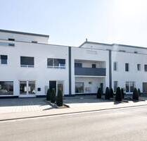 *** Neuwertige 3-Zimmer-Wohnung mit Balkon und zwei Stellplätzen *** - Frankenthal (Pfalz) Studernheim 300
