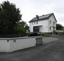 Freistehendes 2-12-geschossiges 1-Familienwohnhaus mit Einliegerwohnung - Lippstadt Kernstadt