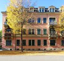 +++ Moderne 2-Zimmer-Wohnung mit Gründerzeitcharme und PKW-Stellplatz im Herzen von Pieschen +++ - Dresden Pieschen-Nord/Trachenberge