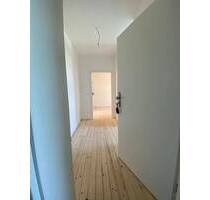Erstbezug nach Sanierung! Wohnung im 1.OG eines Dreifamilienhauses in Herzogenrath – Strass ....