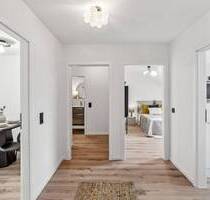 *Erstbezug nach Renovierung* - Lichtdurchflutete 3-Zimmer-Wohnung mit Südbalkon - Salzgitter Heerte