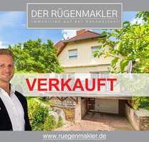 Großzügiges EinfamilienhausFerienhaus mit Garage, Keller, Kamin, Sauna in 18528 Buschvitz auf Rügen