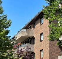 Freie Wohnung mit Aufzug und Tiefgarage nahe U-Bahn - Hamburg Niendorf