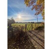 RESERVIERT Mittelreihenhaus in Hamburg-Osdorf: Wohnen am Feld - mitten in der Stadt!