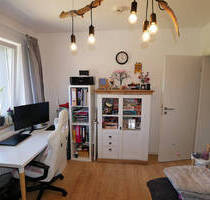 Klein aber oho: helle 2-Zimmer-Wohnung mit Stellplatz in Cortendorf - Coburg