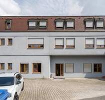 Alle Möglichkeiten! Hochinteressantes Wohn- und Geschäftshaus! - Abensberg