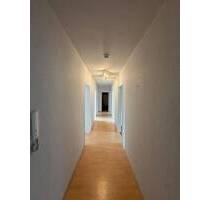 Geräumige 4-Zimmerwohnung ca.104 m²mit Balkon, Garten und Stellplatz in Alt-Grone! - Göttingen