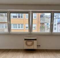 Traumhafte Lage im Herzen von Stuttgart-Mitte - Ihr helles City-Apartment mit Tiefgaragen-Stellplatz