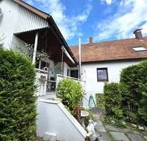 Schnuckelige Haushälfte mit großer Garage, Balkon und 2 Terrassen - Sigmaringen Laiz