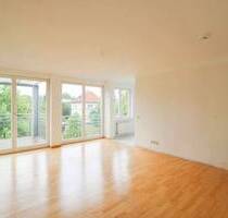 4-Zimmer-Maisonettewohnung mit Stellplatz, Balkon und 2 Bädern! - Hohen Neuendorf