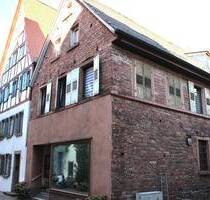Beste Altstadtlage: Wohnen und Arbeiten im Herzen Hirschhorns