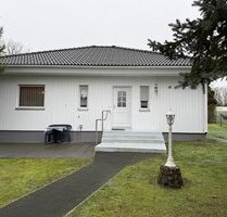 Altersgerechtes Wohnen auf einer Ebene-wunderschönes Einfamilienhaus im Bungalowstil**EBK**Remise**großer Garten** - Rietz-Neuendorf / Görzig