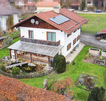 Platz für die ganze Familie! Großes Einfamilienhaus in Huglfing mit energiesparender Technik!