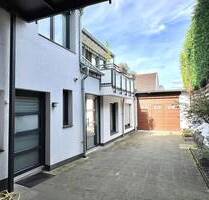 Moderne 2-Zimmer-Wohnung mit Balkon im 1. Obergeschoss - Düsseldorf Flehe