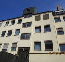 1 A - Lage Nürnberg Innenstadt! Mehrfamilienhaus mit 16 Tiefgaragenstellplätzen (Baujahr 1981) zu vekaufen.