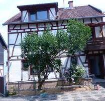 Große Hofreite mit viel Potential in Hüttenberg zu verkaufen.