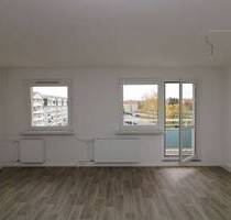Schachmatt für hohe Mieten...große 3-RW mit Dusche u. Balkon!!! - Freiberg