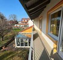 Großzügiges EFH (mit Einliegerwohnung und Aus- Anbaureserve) in schöner Wohnlage von Dachau!