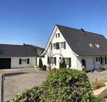 Provisionsfrei für den Käufer: Exklusives Einfamilienhaus mit Einliegerwohnung und großem Grundstück - Neuenkirchen-Vörden