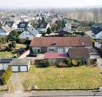 Investoren aufgepasst! Baugrundstück mit Altbestand und bereits konzipierter Bauplanung für zwei MFH - Detmold / Heidenoldendorf