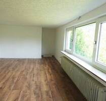 Modernisiert & bezugsfrei - 2-Zimmer-Wohnung in ruhiger Lage - Heimbach Hausen