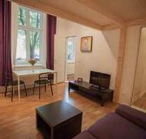 Kleines Nest für große Träume in Friedrichshain - Berlin