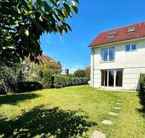KL-PRE-Park - Attraktives Reihenendhaus mit Garten und zwei Carports - Kaiserslautern Innenstadt