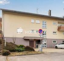 Möblierte 1,5-Zimmer-Wohnung mit Balkon und Tiefgaragenstellplatz in ruhiger Waldrandlage - Schönwald im Schwarzwald