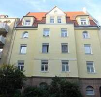 GEMÜTLICH WOHNEN IN SCHMUCKEM ALTBAU! Hübsche, kernsanierte 3 ZW mit Einbauküche nördlich des Wöhrder Sees. - Nürnberg Gärten b Wöhrd