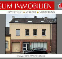 SANIERUNGSBEDU?RFTIGES MEHRFAMILIENHAUS MIT LADEN, LAGER, 2-3 WOHNUNGEN GARAGE UND GROßEM GARTEN. - Krefeld Oppum