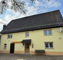 Wohnhaus mit Scheune und schönem Grundstück in ländlicher Lage - Leisnig Naundorf