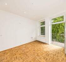 Charmante 2-Zimmer-Wohnung mit Echtholzparkett und Tageslichtbad - Leipzig Südvorstadt