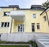 Große Terrassenwohnung im Herzen von Rissen - Hamburg / Rissen