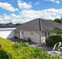 +Erstklassiger Bungalow mit wohnmobilgeeigneter Garage in attraktiver Siedlungslage in Augustfehn!+ - Apen / Augustfehn Augustfehn II