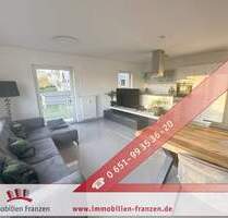 Nittel: Top moderne, energieeffiziente und altersgerechte Eigentumswohnung im Erdgeschoss, mit Balkon & Carport!