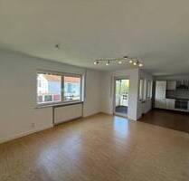 Stilvolle 4,5-Zimmer-Wohnung mit Balkon, Garage und Stellplatz - Bad Waldsee