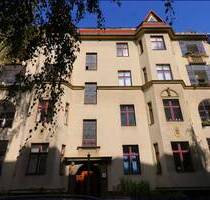 Keine zusätzliche Provision für Käufer! Einfach zum Wohlfühlen - mit ordentlichem Altbau-Charme! - Berlin