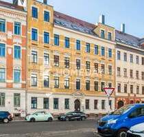 Gemütliche 2-Zimmer-Wohnung mit eigener Terrasse und Abstellkammer im sanierten Denkmalhaus - Leipzig Neustadt-Neuschönefeld
