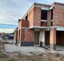 Doppelhaus als Ausbauhaus im neuen Wohnviertel Oppersiek in Steinheim