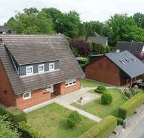 ***ROSENGARTEN-NENNDORF***EINFAMILIENHAUS MIT DOPPELGARAGE UND SEPARATER WOHNUNG ZU VERKAUFEN***