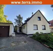 Haus mit Garage, Stellplatz, Garten. Nur 6-24 Monate (Dez. 2025)! - Frankfurt am Main Sossenheim